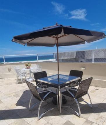 Triplex Cabo Frio Apartment Luaran gambar