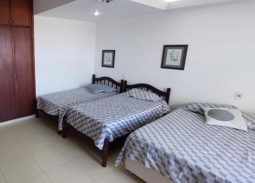 Triplex Cabo Frio Apartment Luaran gambar