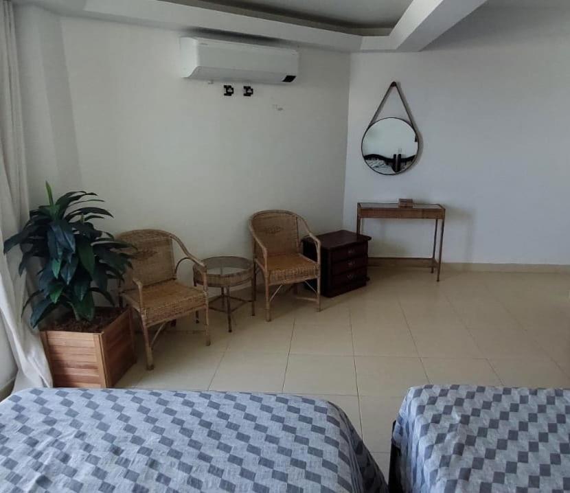 Triplex Cabo Frio Apartment Luaran gambar