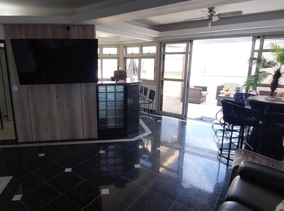 Triplex Cabo Frio Apartment Luaran gambar