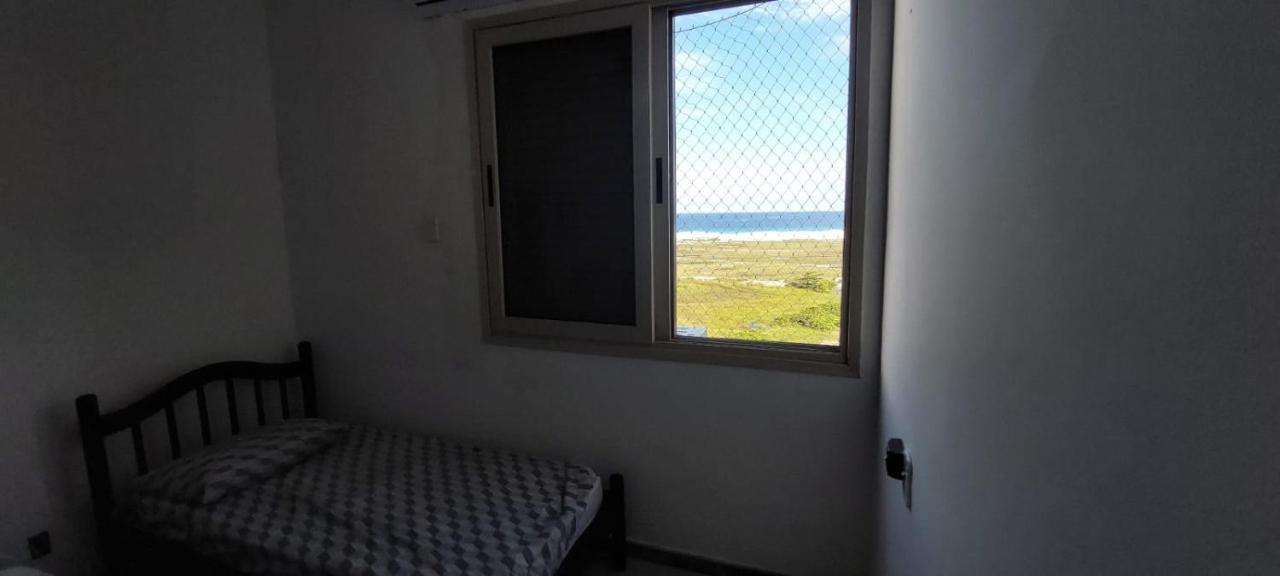 Triplex Cabo Frio Apartment Luaran gambar